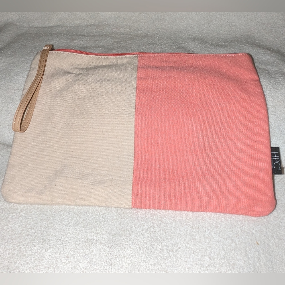 Hamilton Perkins collection everyday pouch.